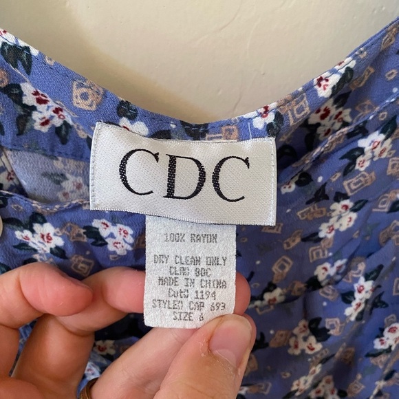 CDC VINTAGE BLUE FLORAL OVERALL FLOWY SLEEVELESS DRESS COTTAGE CORE 6 - Picture 5 of 6